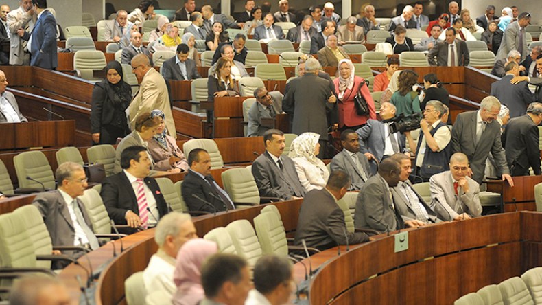 انتفاضة برلمانية أم التقاء أهداف مع الحكومة؟