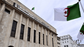 البرلمان يشرع في دراسة مشروعي قانوني الإنتخابات والهيئة العليا