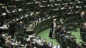 ثورة غضب بالبرلمان الإيراني وهجوم لاذع على بوتن والأسد