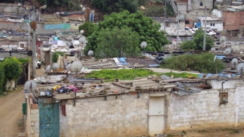 قنبلة السكن الفوضوي تنتظر التفكيك من طرف والي تيبازة الجديد