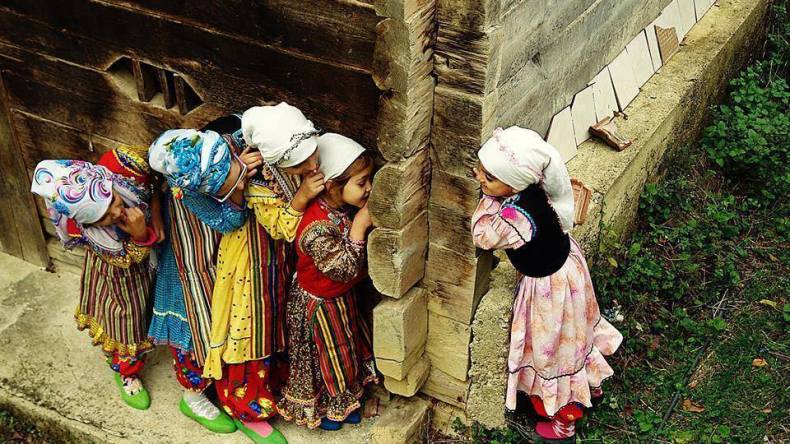 لدي خمس بنات وأحلم بالولد.. ماذا أفعل؟