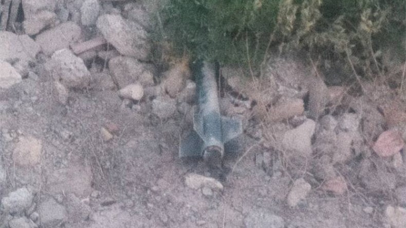 قذيفة تقليدية تقتل طفلا وتصيب 5 آخرين بالبويرة