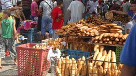 حملة تطهير العاصمة من التجارة الفوضوية تتواصل في رمضان