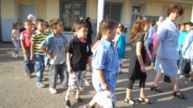 لا تجعلوا أبناءنا “لعبة” بين أيدي الأساتذة المبتدئين