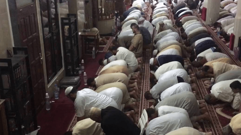 رمضان.. عندما يربّي نفوسنا على استشعار رقابة الله