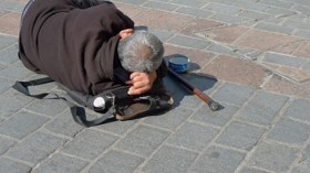 نقل الأشخاص بدون مأوى نحو المركز الاستعجالي الطبي بدالي إبراهيم