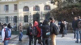 أندير واش أنحب!