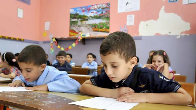 لا خوف على التلاميذ من الازدحام اللغوي