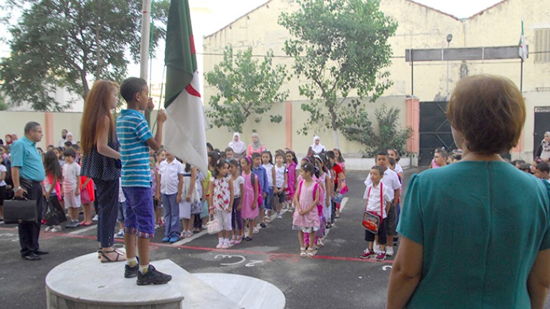 أولياء يلوّحون بالمقاطعة.. وحالة استنفار قصوى بوزارة التربية!