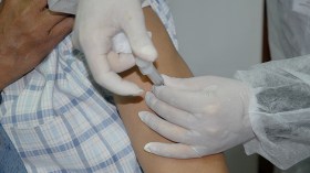 وفاة تلميذ بعد تلقيحه بمدرسته في وهران