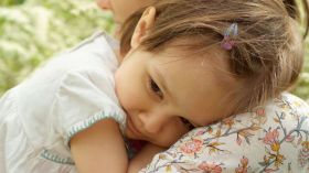 باحثون أمريكيون يكشفون علاقة التوحد بغذاء الحامل