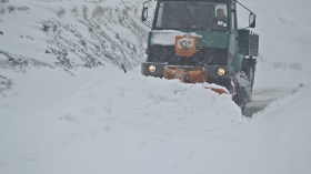 Chute de neige: Plusieurs routes coupées