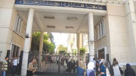 اليمن ترغب برفع عدد طلبتها في الجامعات الجزائرية
