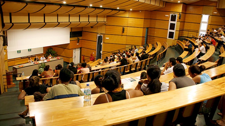 هذه شروط الإعتراف بالشهادات الجامعية والبكالوريا الأجنبية