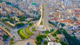 الجمال والجريمة؟!