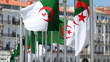 معركة الانتقال الدستوري التي كسبها “الشعبُ وجيشه”