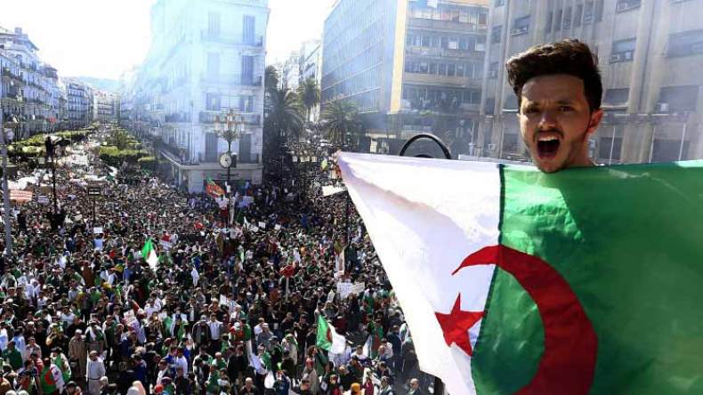 الأخطاء السبعة في رسالة الحكماء الثلاثة