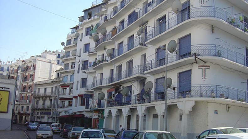 قاطنو حي خليفة بوخالفة بالعاصمة يطالبون بإنهاء “المهزلة”