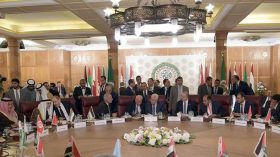 الجزائر متمسكة بتنظيم القمة العربية لعام 2021