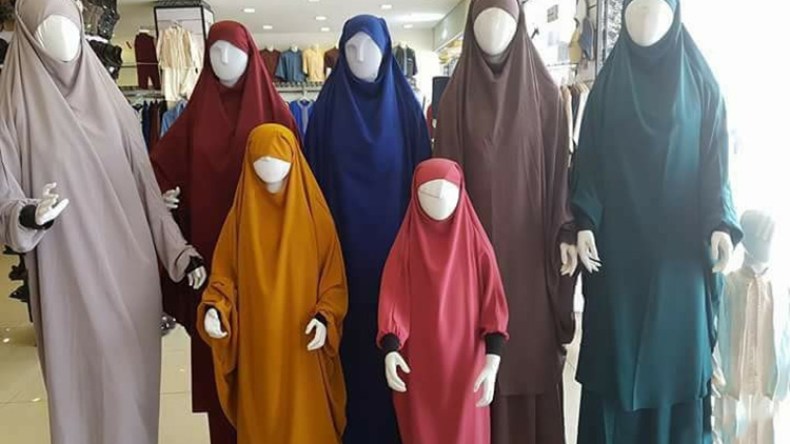 اللباس الشرعي يتحول إلى موضة صيفية