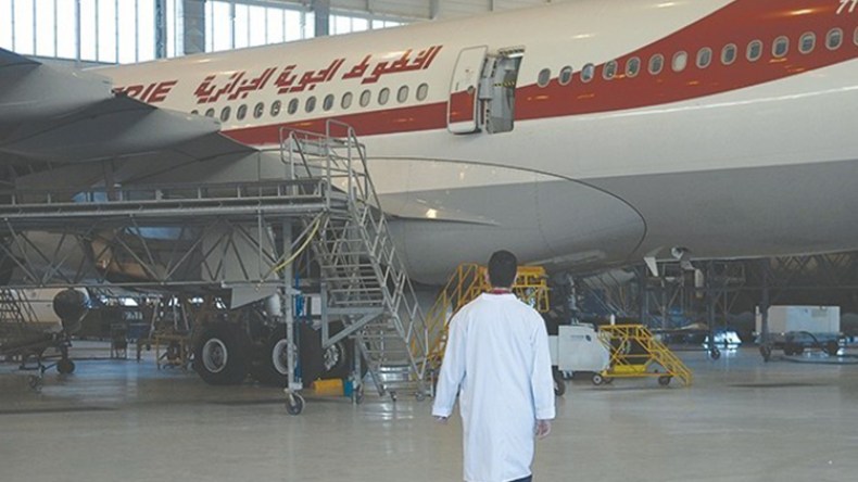 حريق بمركز تموين الجوية الجزائرية.. الشركة تنشر تفاصيل جديدة