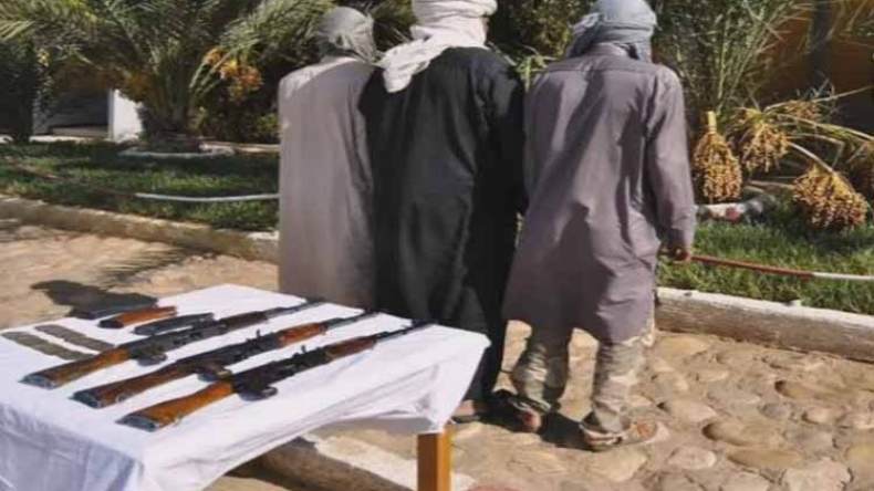 ثلاثة إرهابيين يسلمون أنفسهم للسلطات العسكرية بتمنراست
