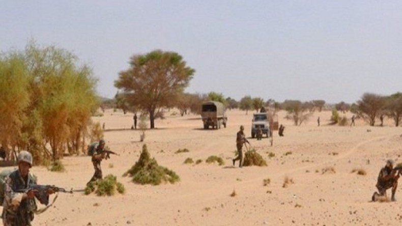 قوات الجيش تبحث عن مفقودين اثنين في صحراء المنيعة