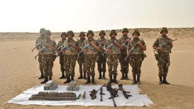 الجيش يكشف مخبأ للأسلحة والذخيرة بتمنراست