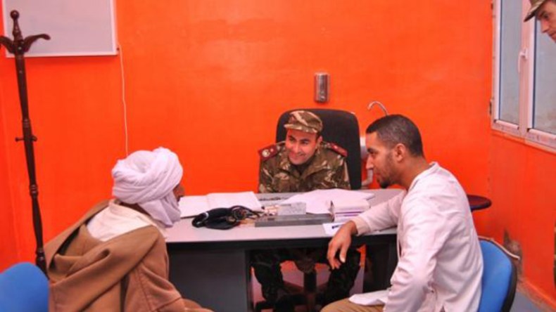 الجيش يطلق حملات دورية للتكفل الصحي بسكان الجنوب