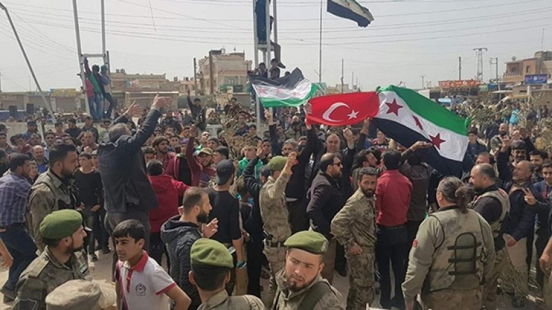 الجيش السوري الحر يسيطر على بلدة تل رفعت