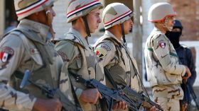 مقتل سبعة عسكريين و59 مسلحاً في سيناء