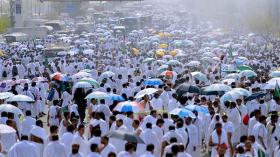 الشعارات السياسية والمذهبية ممنوعة في الحج!