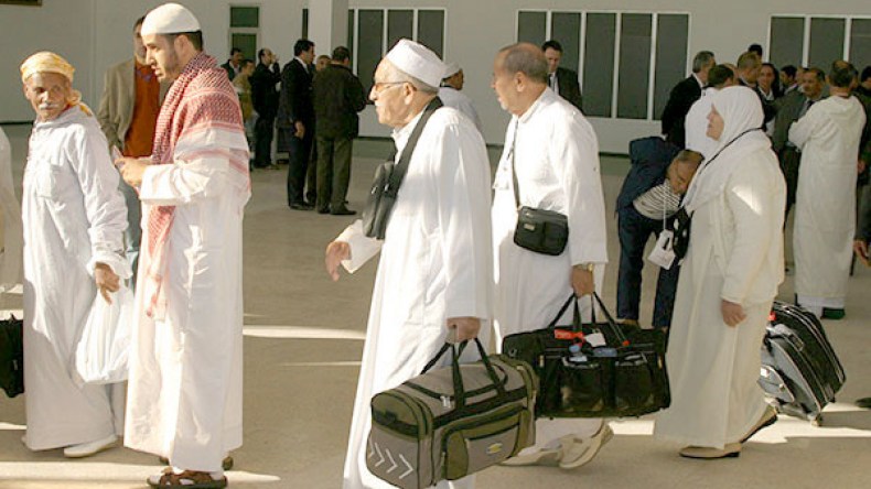 مطالبة الحجاج الجزائريين بحمل أدوية الأمراض المزمنة معهم