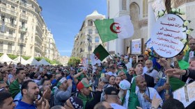 الشعب المفيد لأقلية مستفيدة