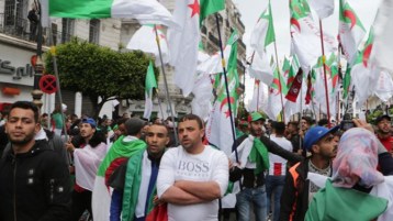 على الحراك التخلص من المتطرفين