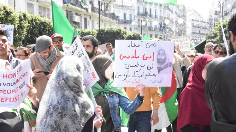 الحراك “يفرض” تأخرا في دروس البكالوريا والوزارة تتفرّج