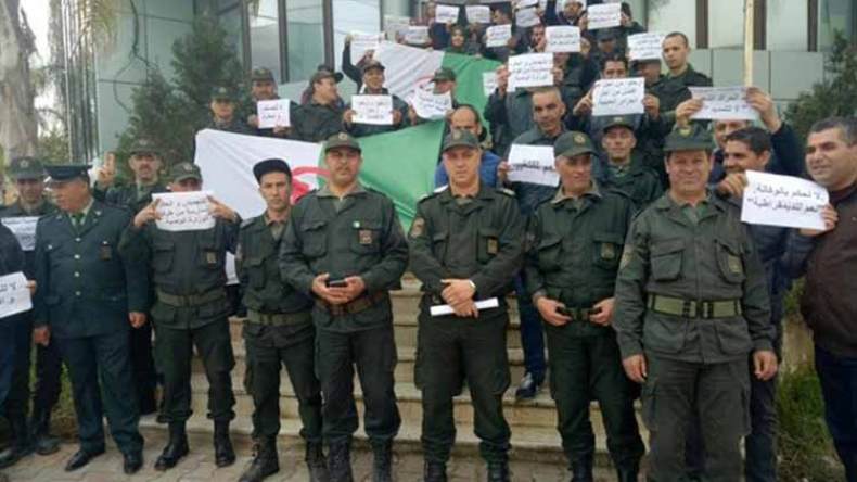 عمال الغابات ينضمون إلى الحراك الشعبي في تجمهر اليوم بالمديرية ببن عكنون