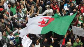 الجزائر.. الحراك والإعلام ومال الفساد والدستور