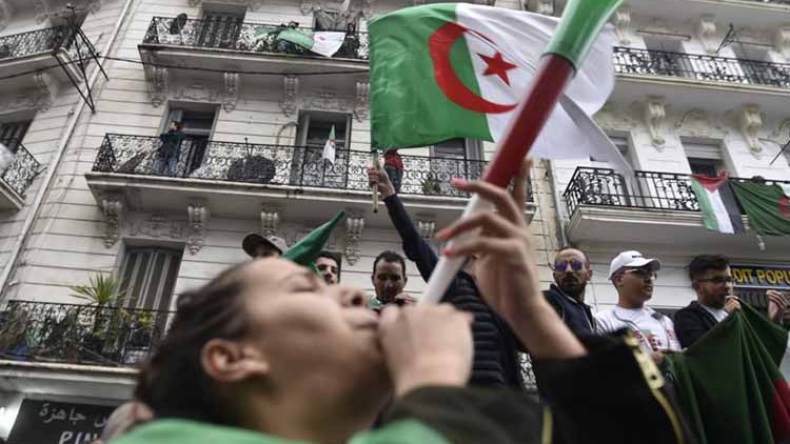 الفوفوزيلا تختفي من المسيرات