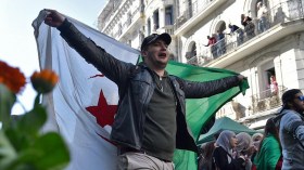 الثّورات الشّعبية وخياراتُ التّنافس أو التّوافق