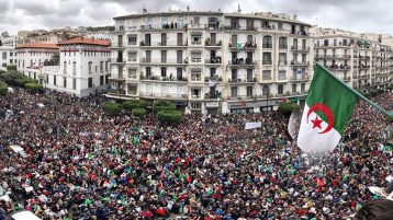 عام من الحراك “المبارك” والاختراق العظيم