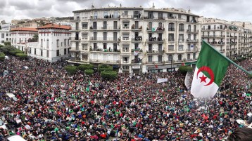 الحراك في الجزائر والرعب في تل أبيب