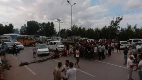 حراس الشواطئ يغلقون طريق بجاية – جيجل