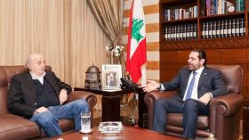 جنبلاط ينتقد “المستقبل” والحريري يرد بقوة