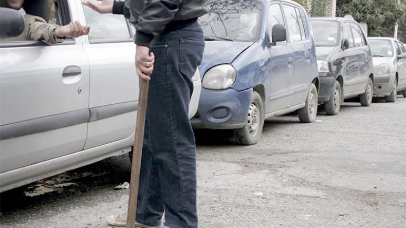 سكان حسين داي يطالبون بإزالة الحظائر العشوائية