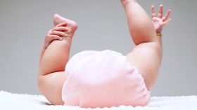 حفاضات الأطفال قد تسبب السرطان والتوحد والربو!