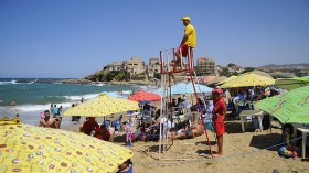 إنقاذ 137 مصطافا من الغرق في شواطئ مستغانم