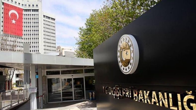 تركيا ترد على تصريحات ماكرون حول دورها في ليبيا