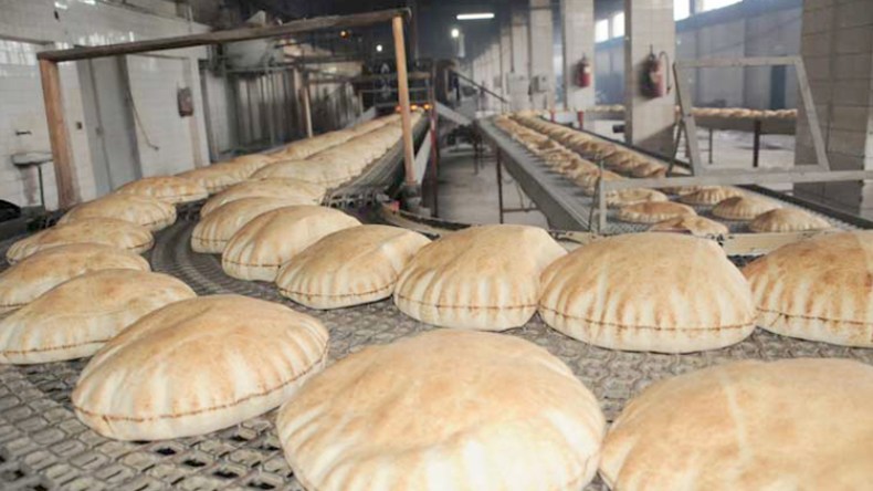 الخبز التركي والسوري ينافسان “المطلوع” على عرش المائدة الجزائرية