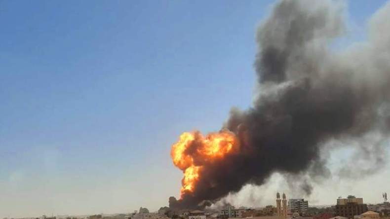 15 قتيلاً إثر انفجار هائل بمصنع للسيراميك (فيديو)